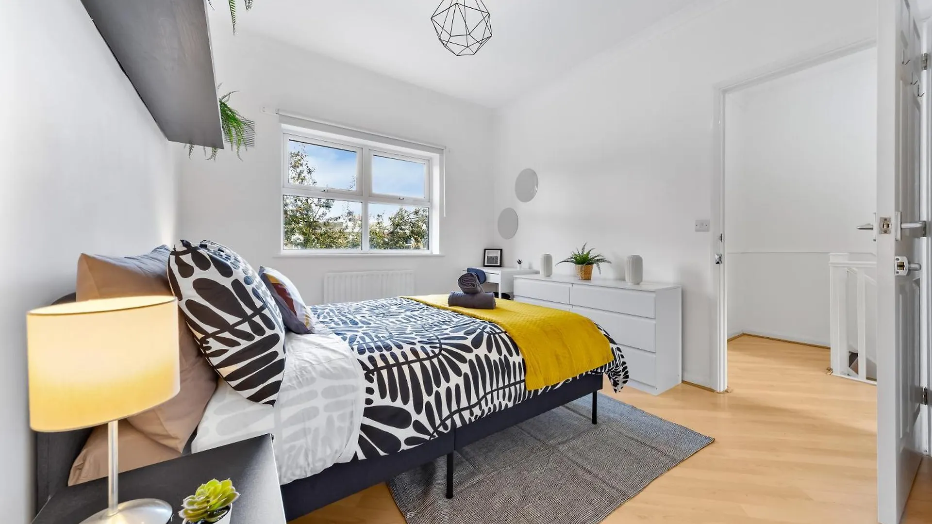 Cozylease 3Br In Canary Wharf,Garden,Gym,Workspace London